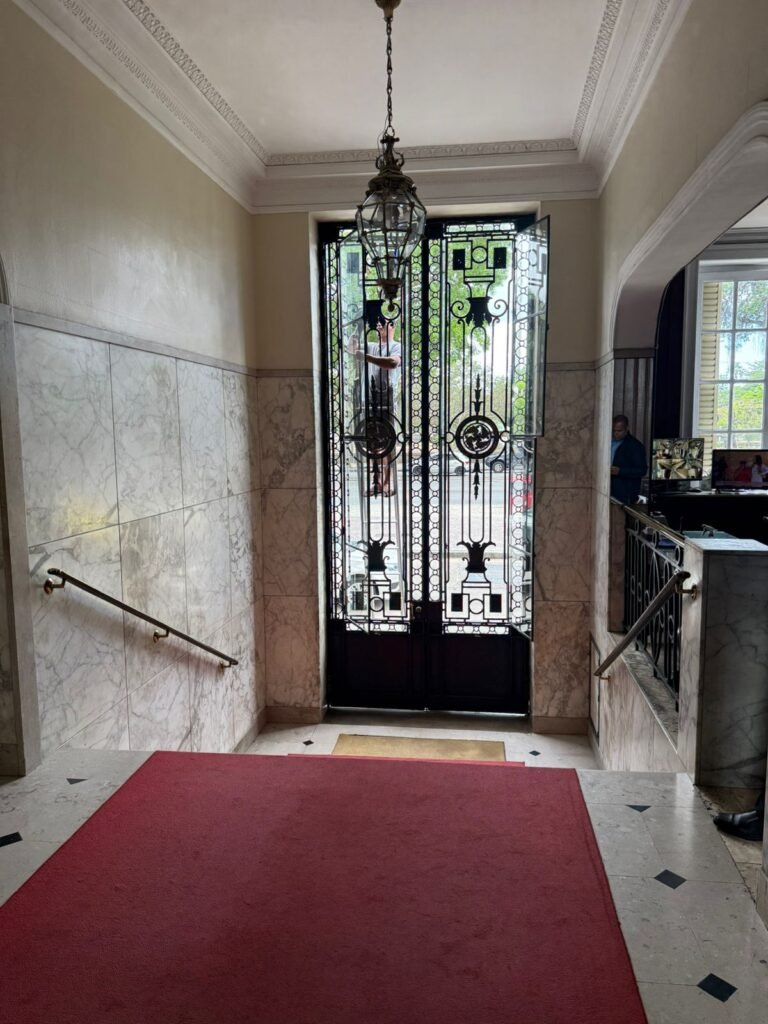 WhatsApp Image 2025-10-22 at 11.31.49